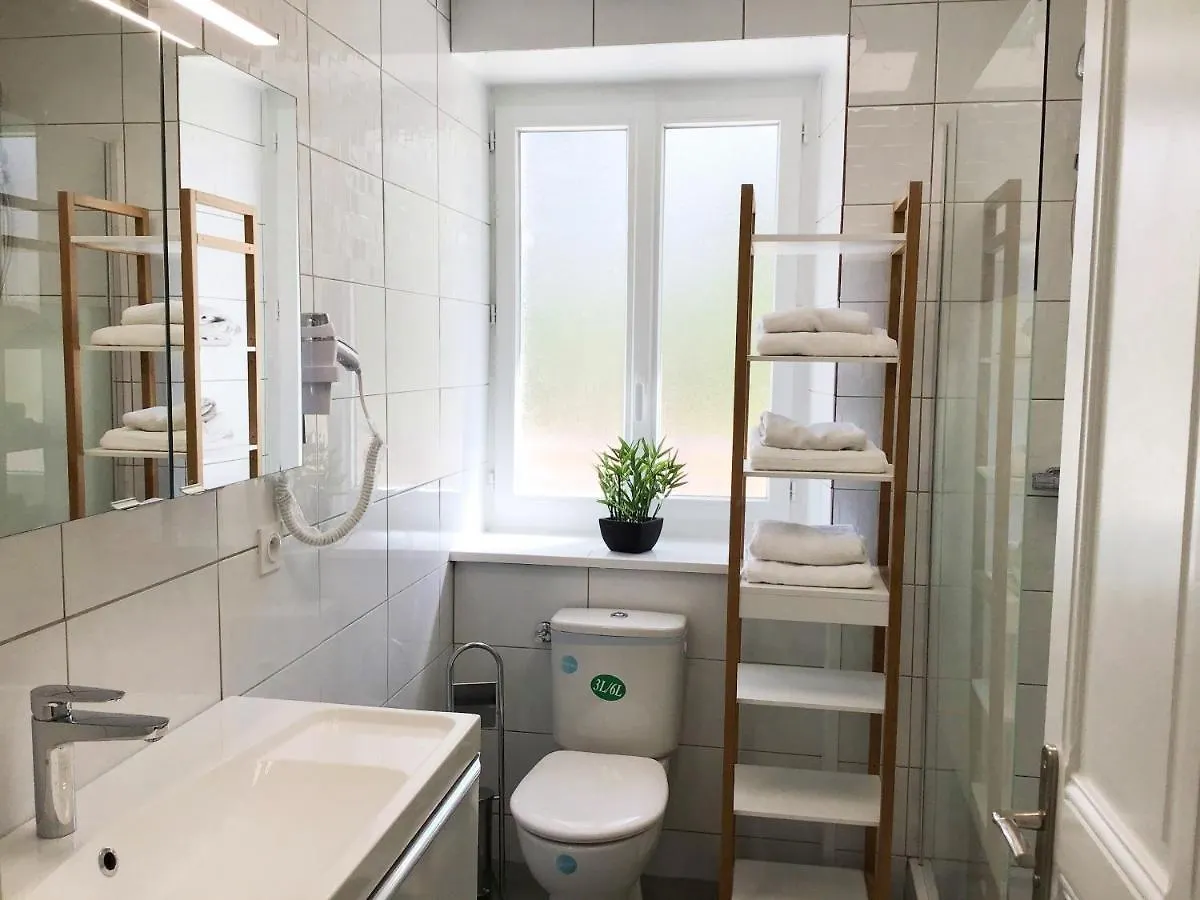 Appartement Le Solea 100M2 Climatise Parking Proche Sanctuaires Lourdes France
